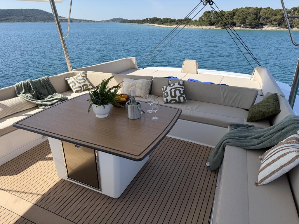 Catamaran 