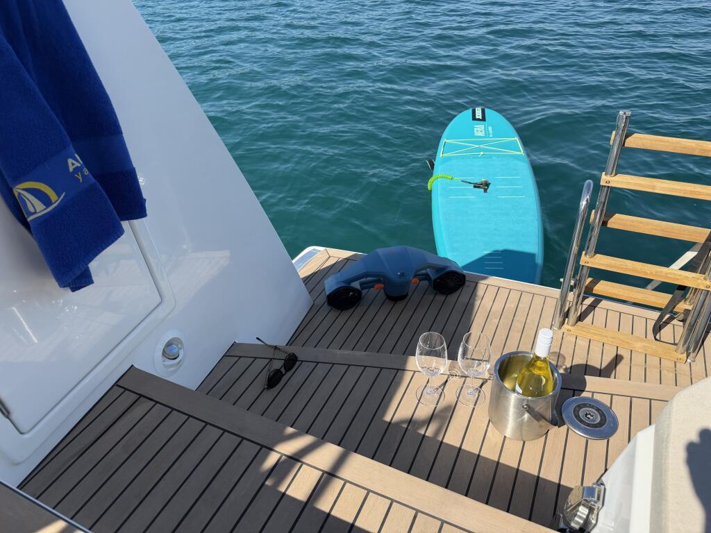 Catamaran 