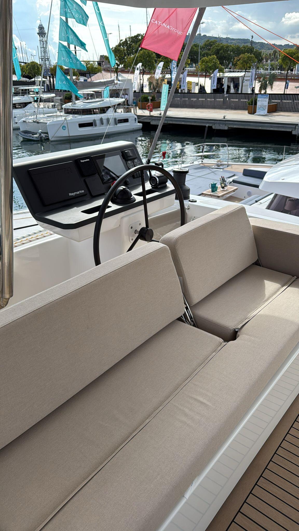 Catamaran 