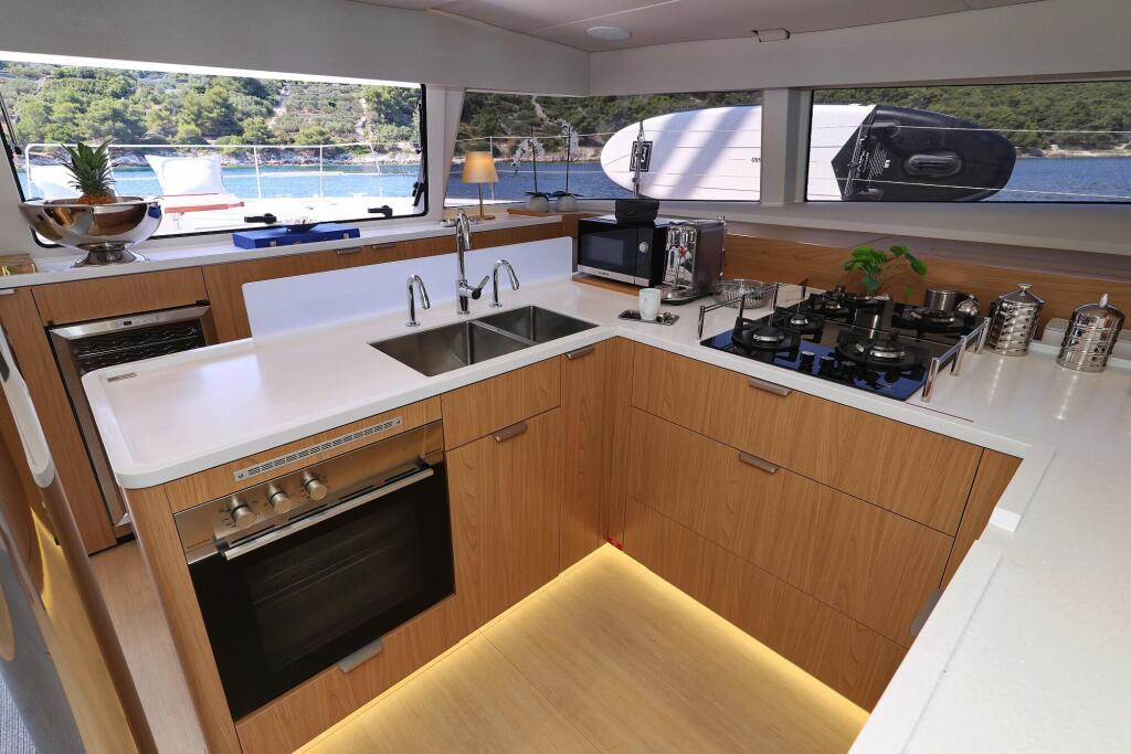 Catamaran 