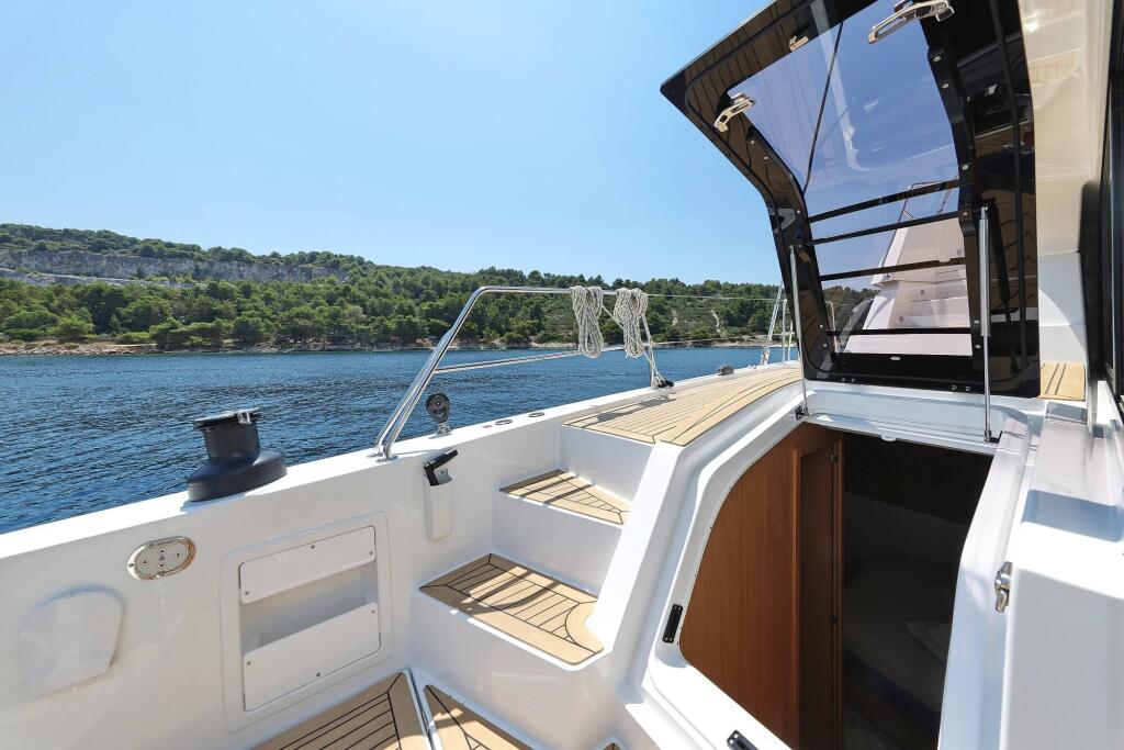 Catamaran 