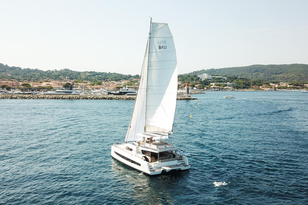 Catamaran 