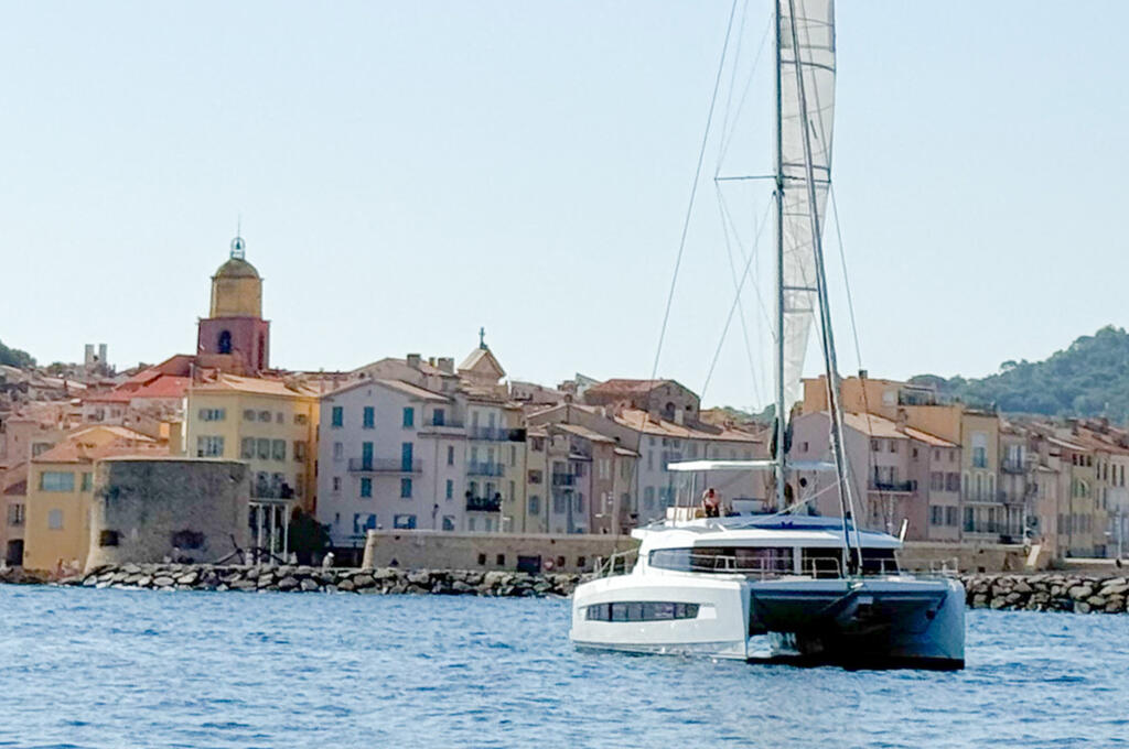 Catamaran 
