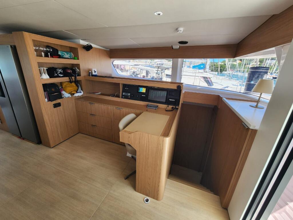Catamaran 