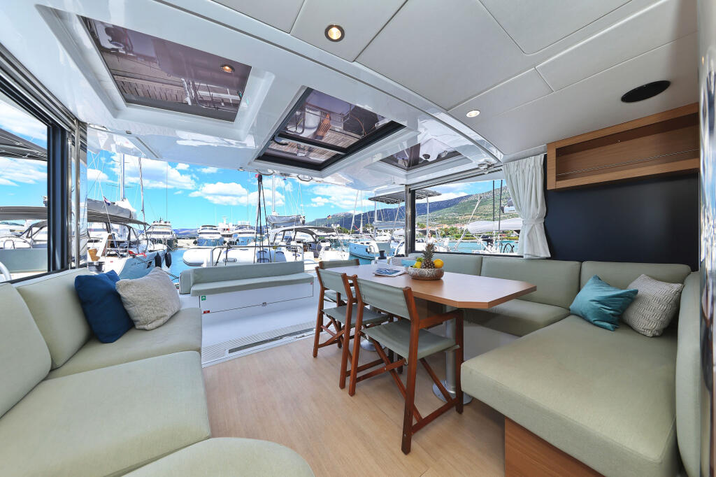 Catamaran 