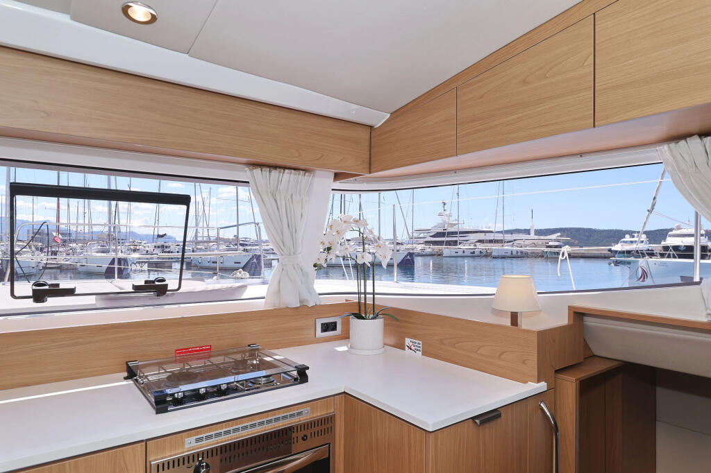 Catamaran 