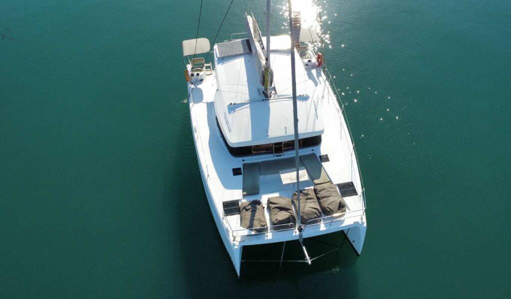 Catamaran 