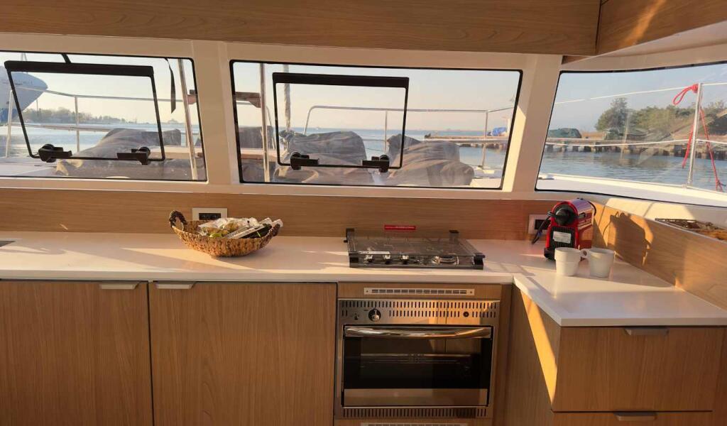 Catamaran 