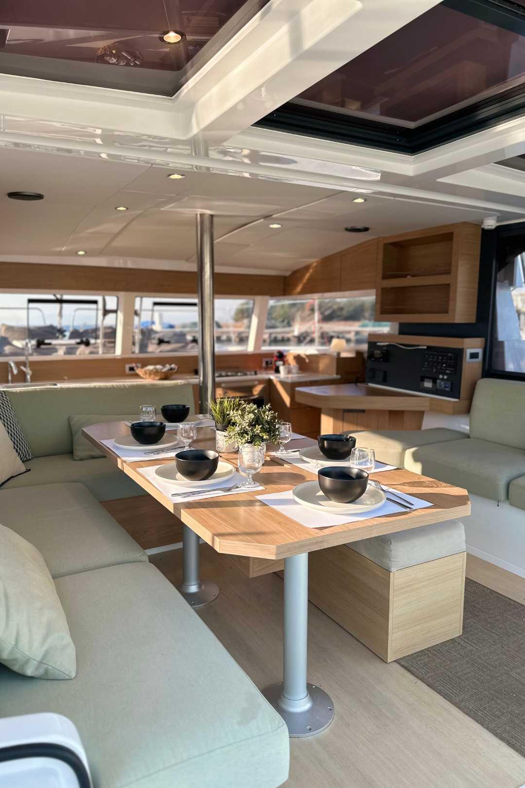 Catamaran 