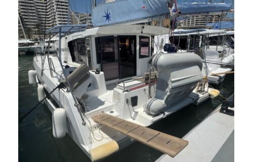 Catamaran 