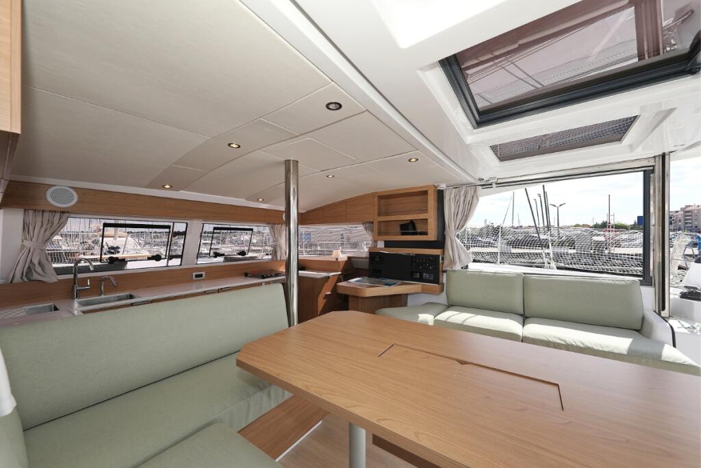 Catamaran 