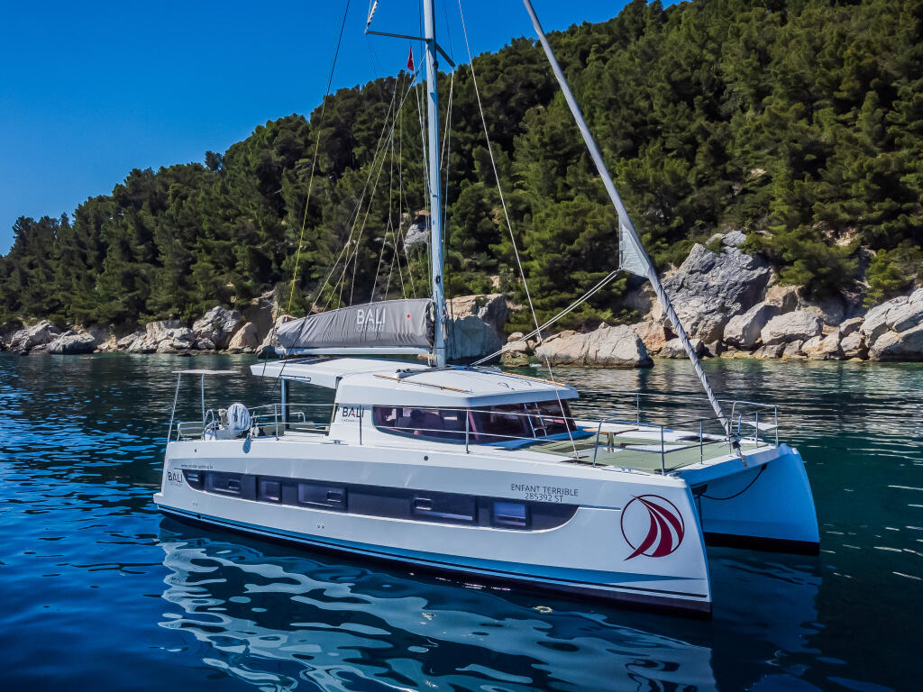 Catamaran 