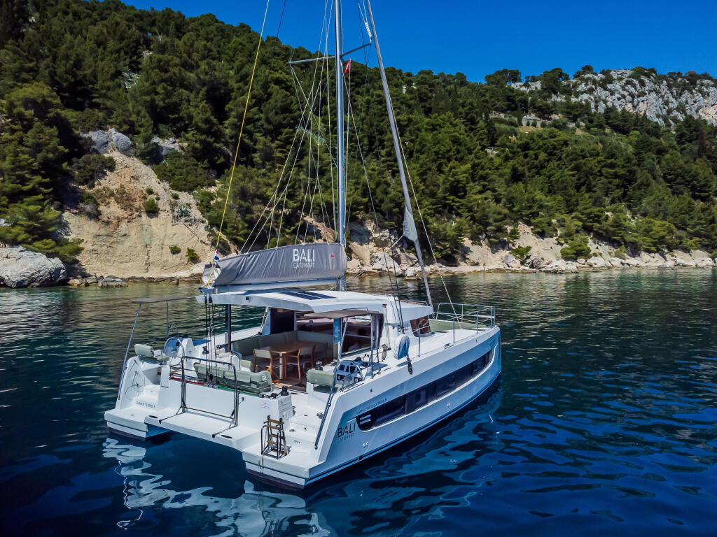 Catamaran 