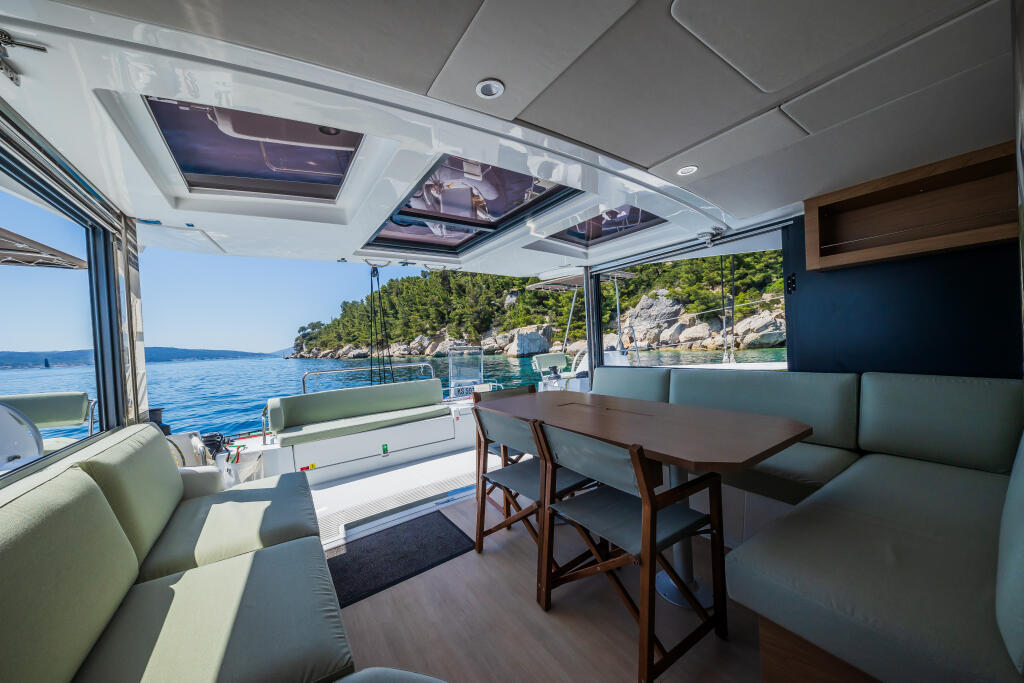 Catamaran 