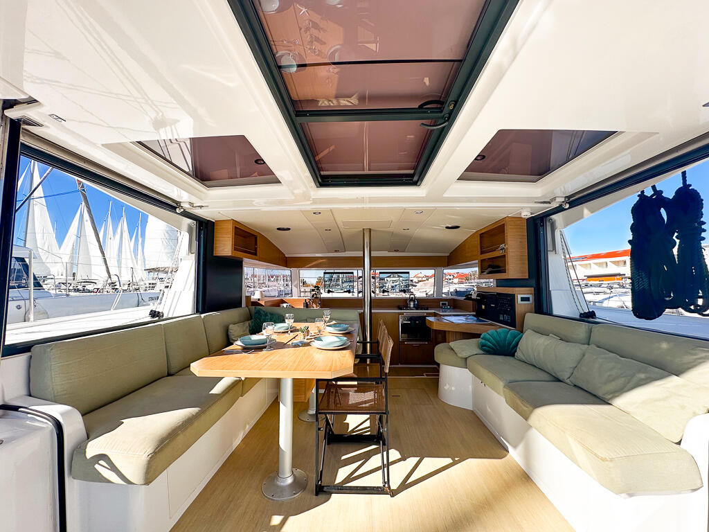 Catamaran 