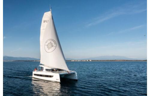 Catamaran 