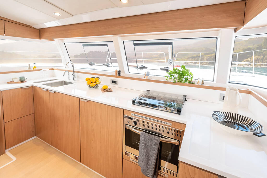 Catamaran 