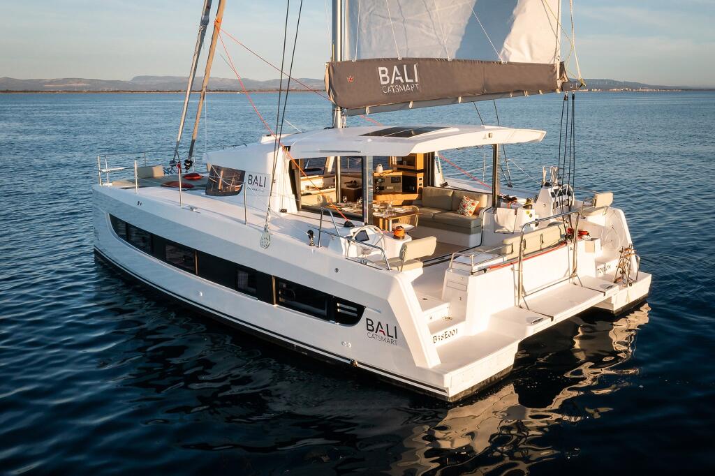 Catamaran 