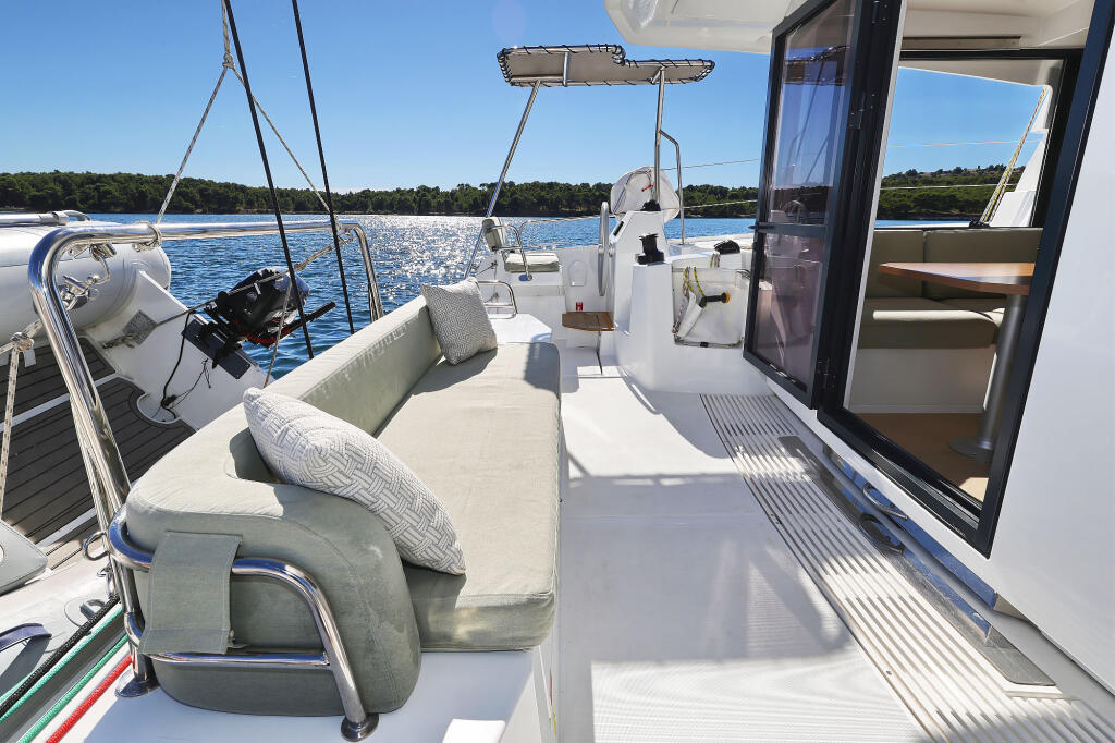 Catamaran 