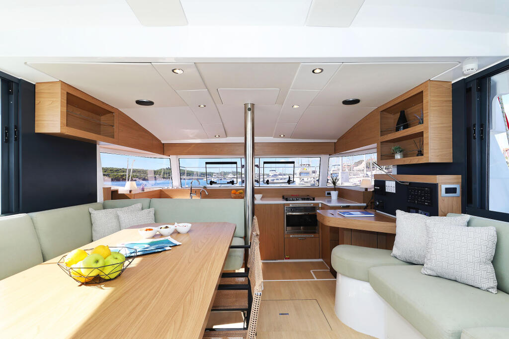 Catamaran 