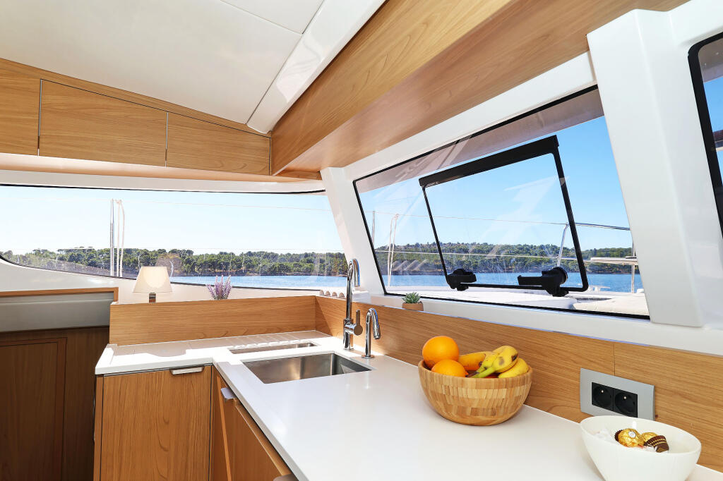 Catamaran 