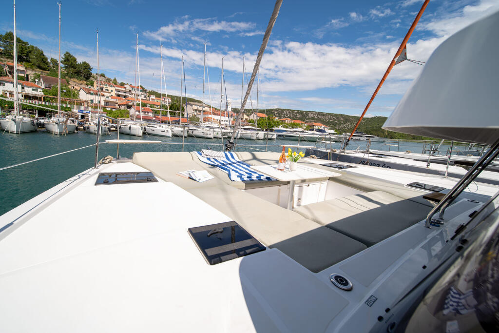Catamaran 