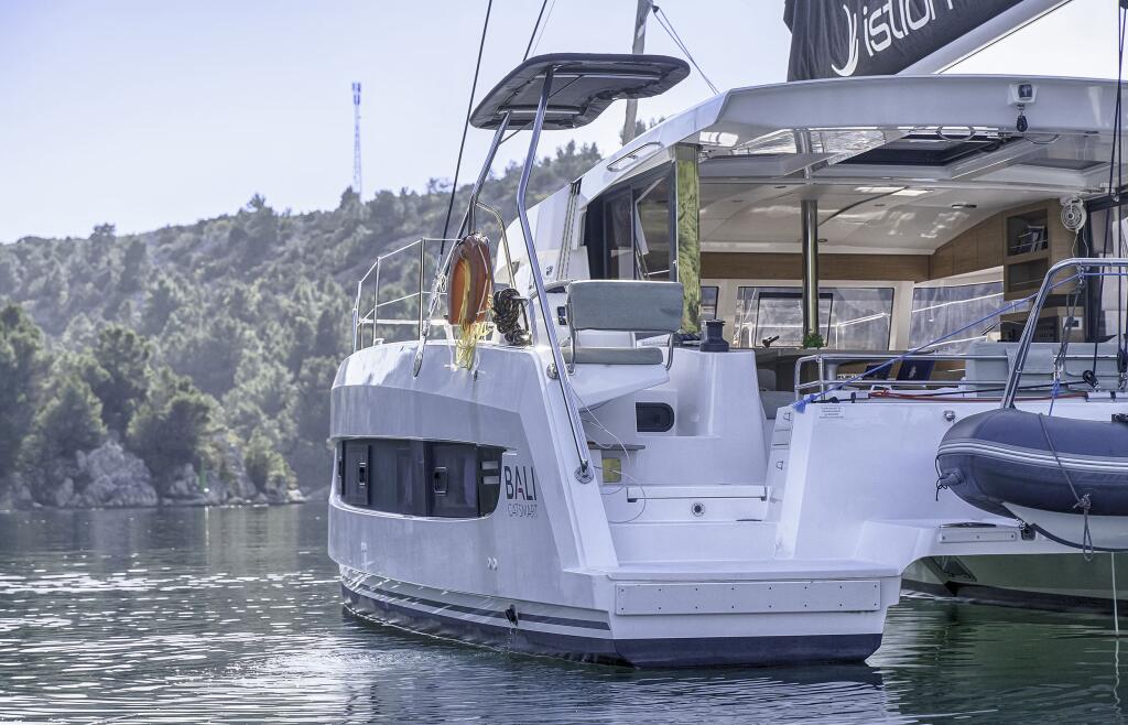Catamaran 