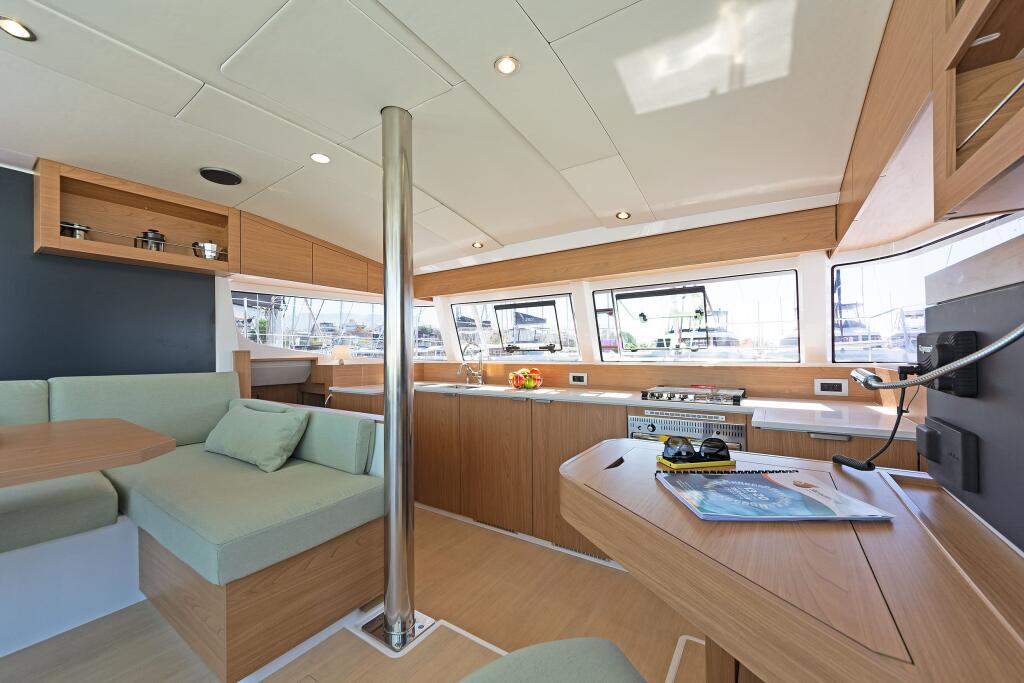 Catamaran 
