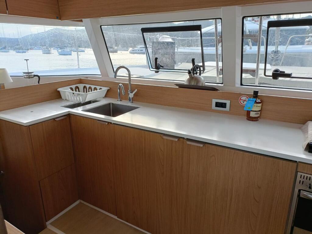 Catamaran 