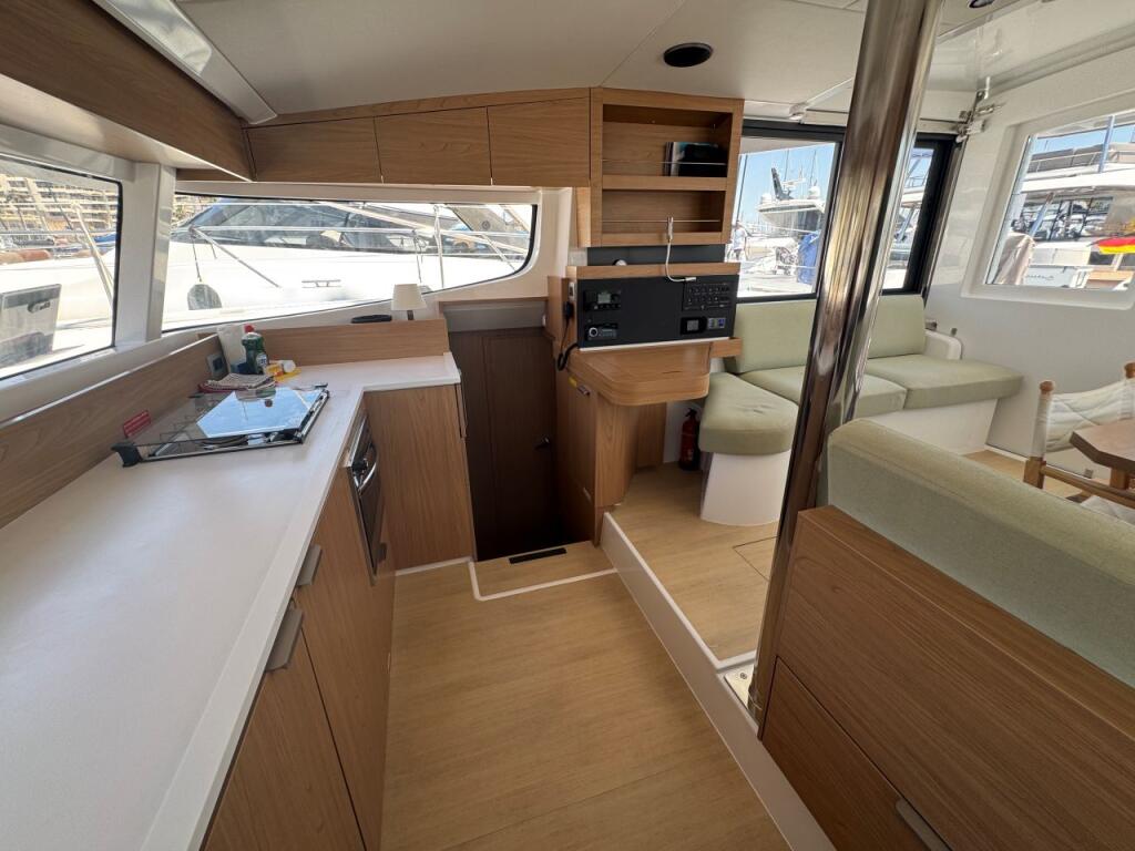 Catamaran 
