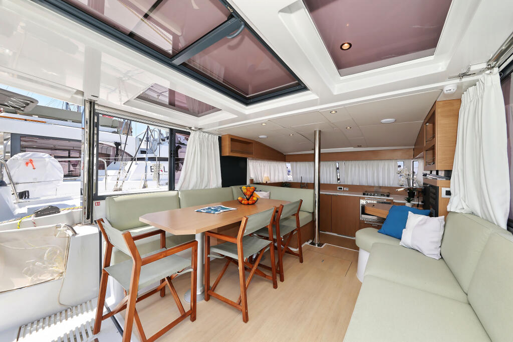 Catamaran 
