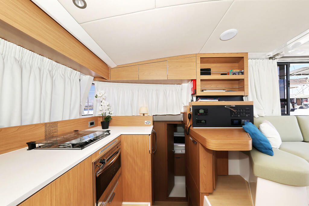 Catamaran 