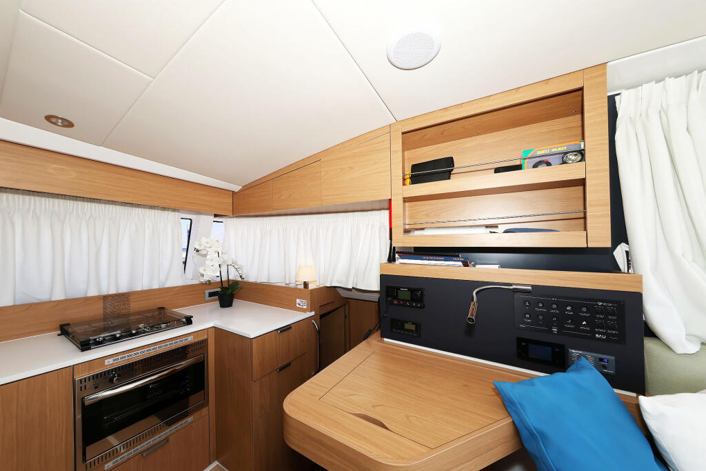 Catamaran 