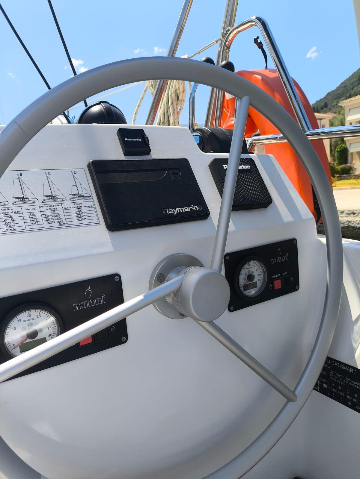 Catamaran 