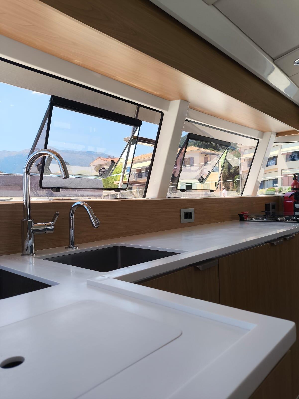 Catamaran 