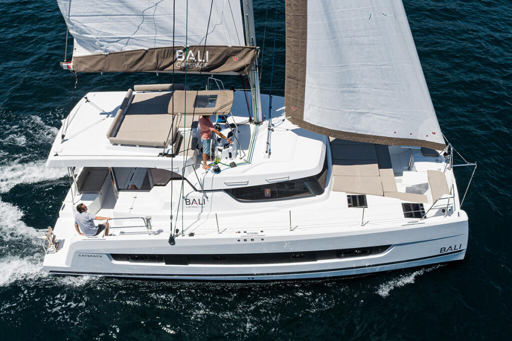 Catamaran 