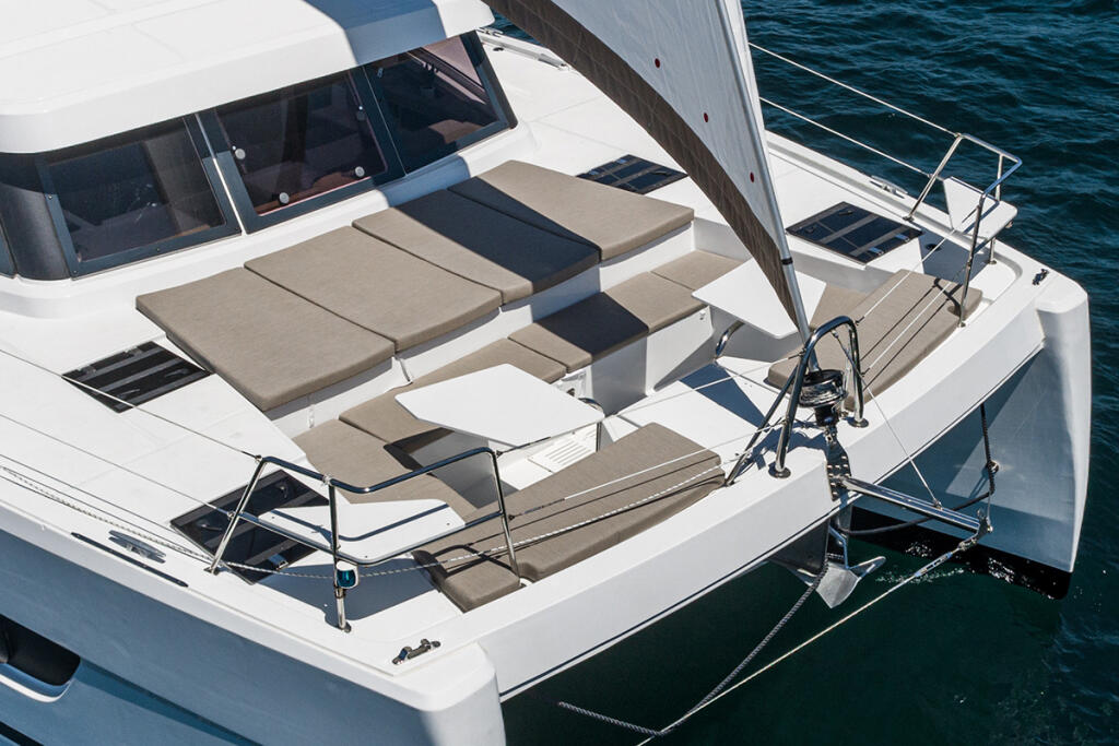 Catamaran 