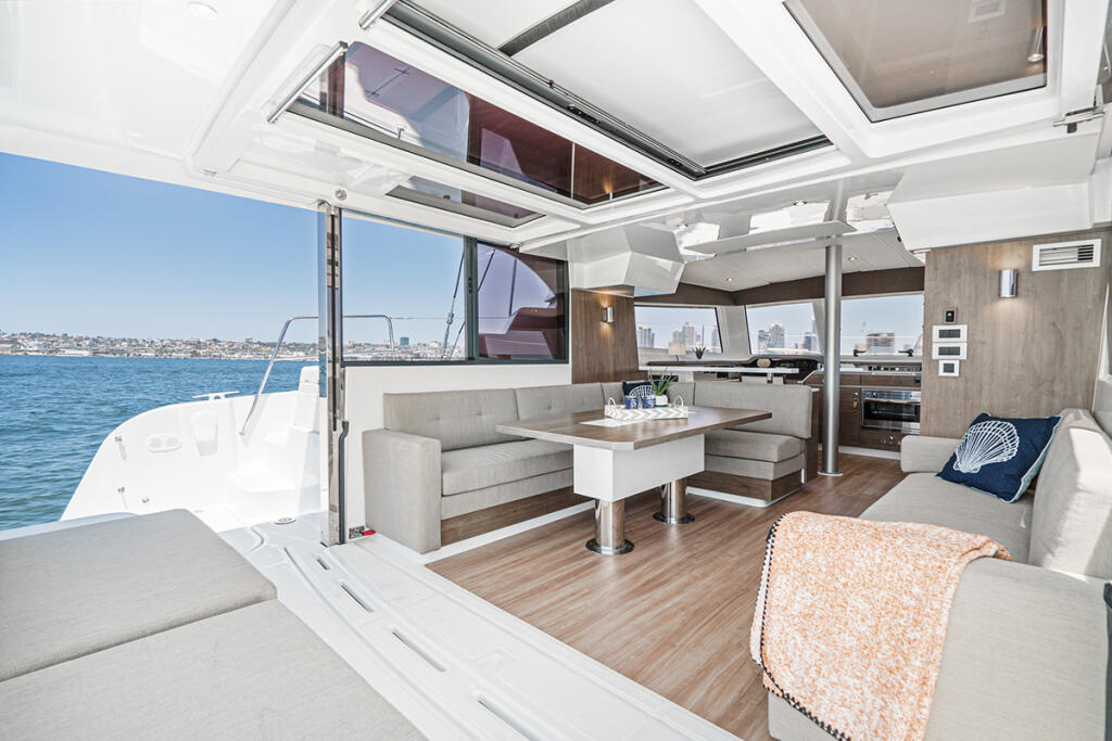 Catamaran 