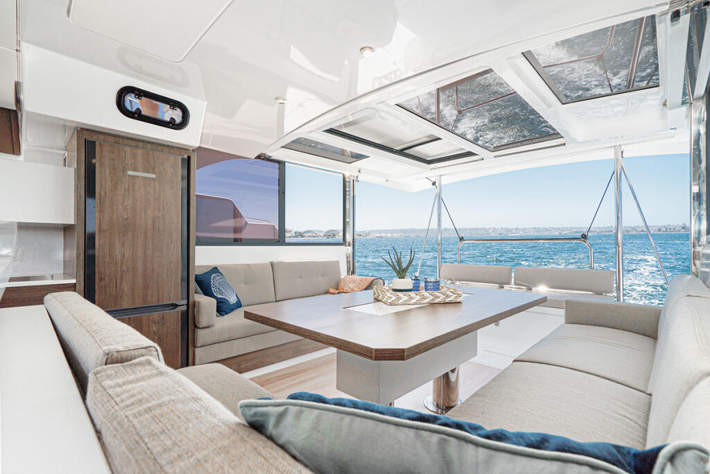 Catamaran 