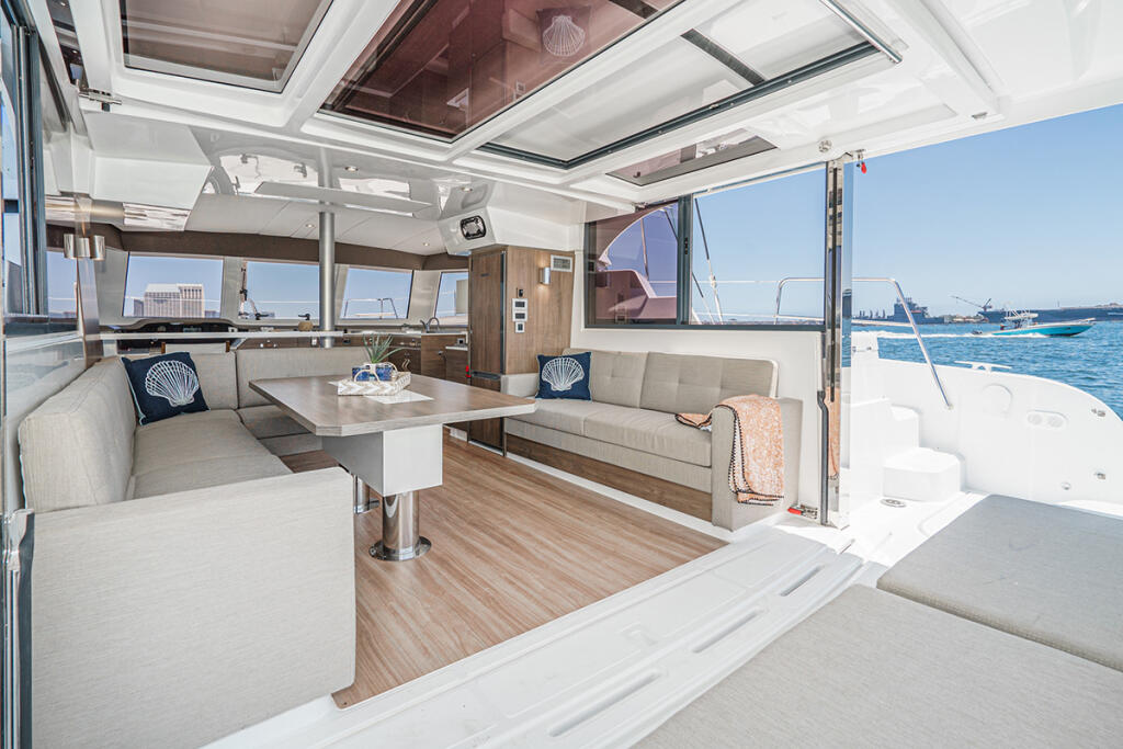 Catamaran 