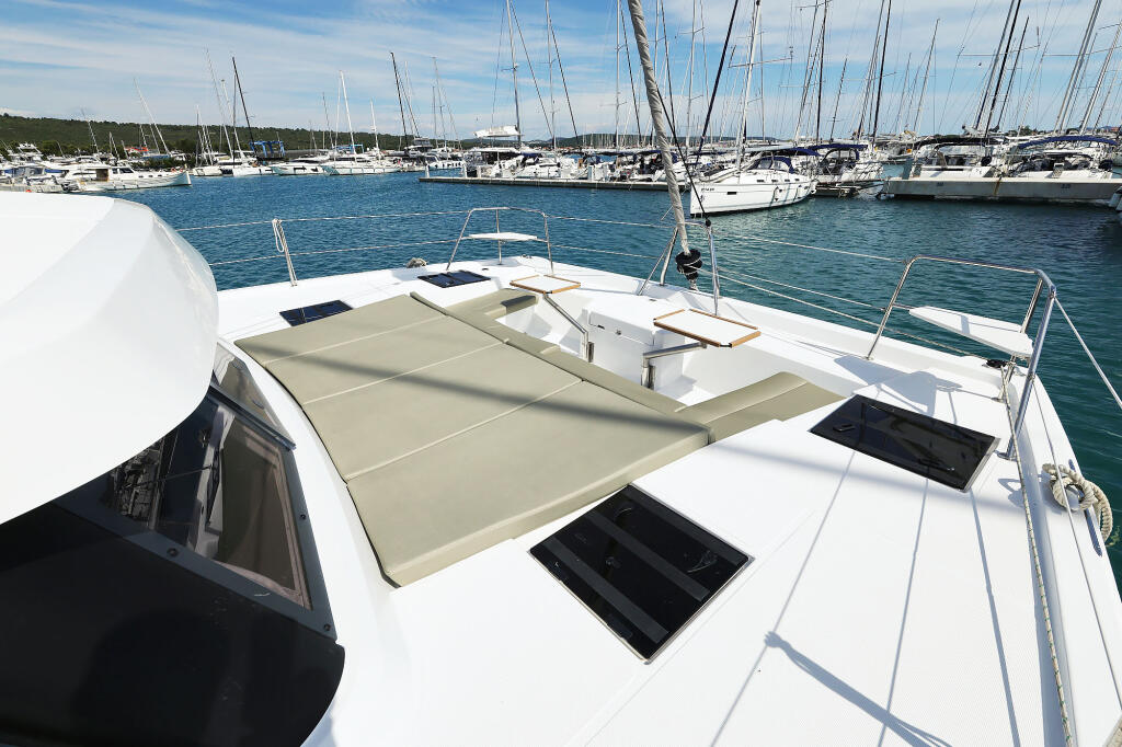 Catamaran 