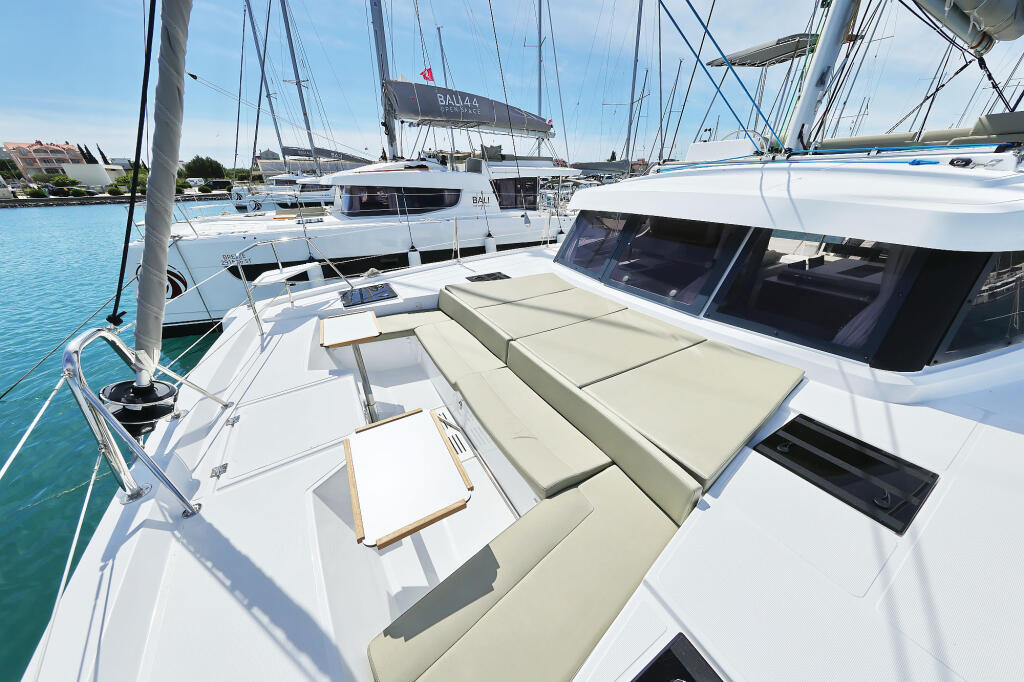 Catamaran 