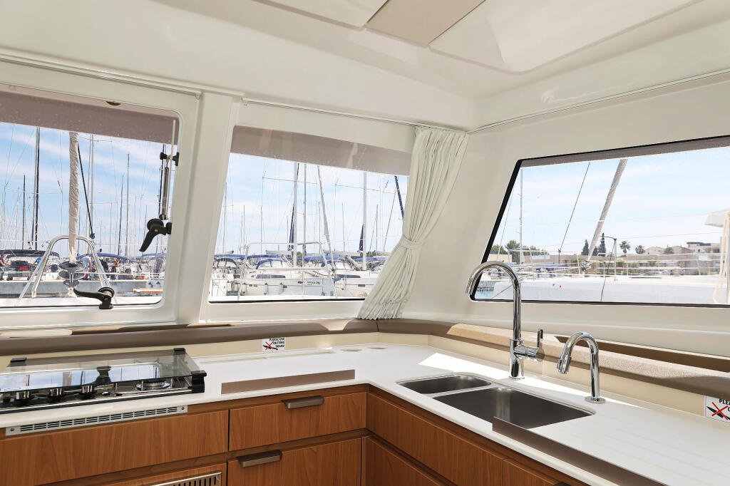 Catamaran 