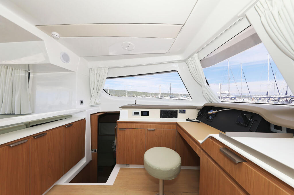 Catamaran 