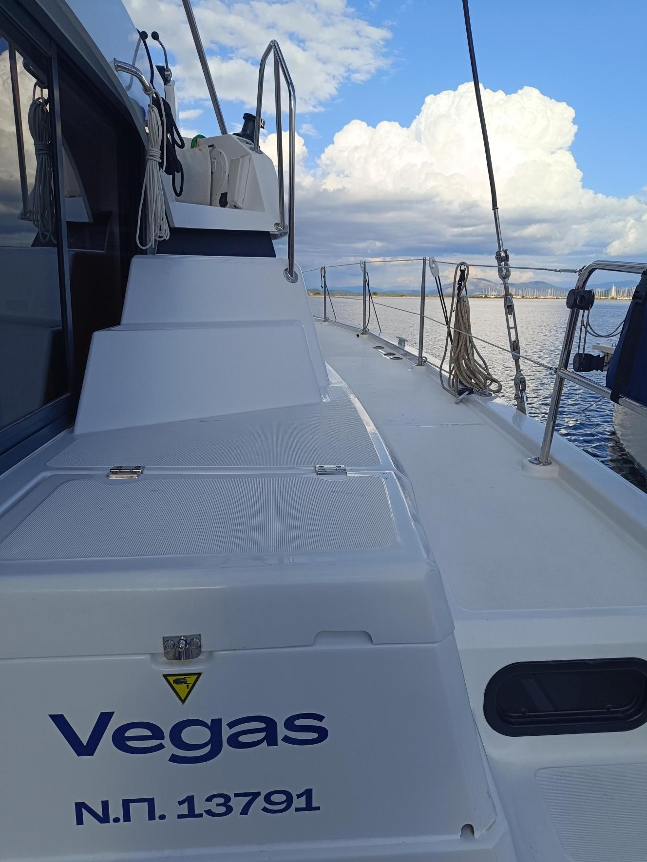 Catamaran 