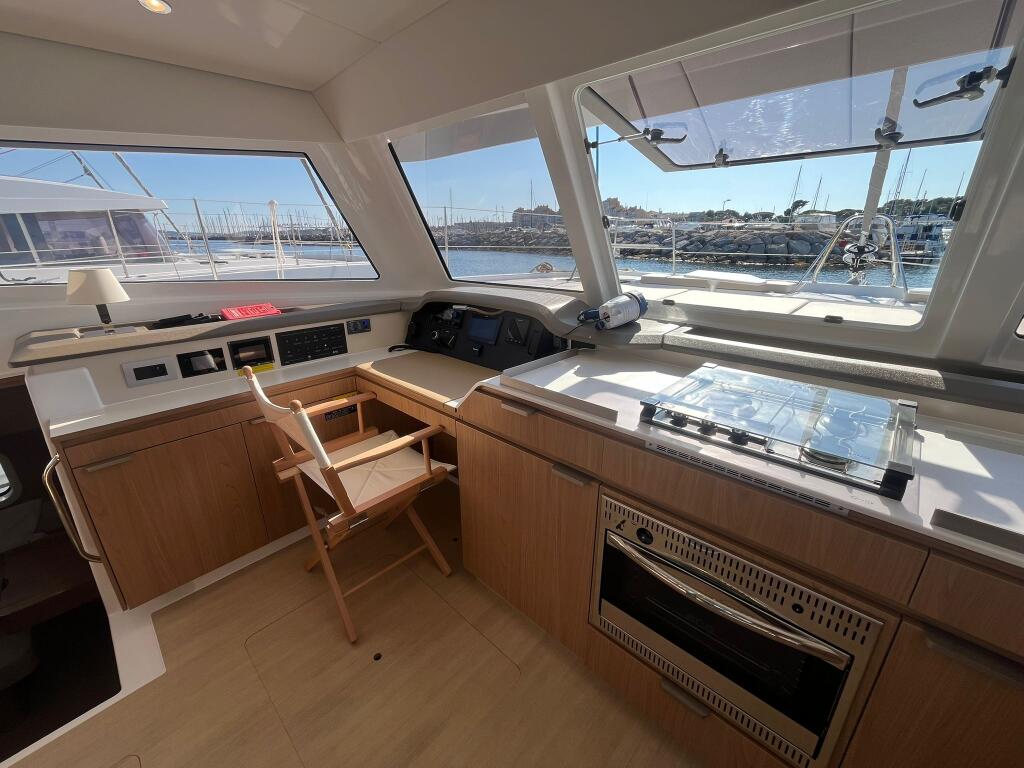 Catamaran 