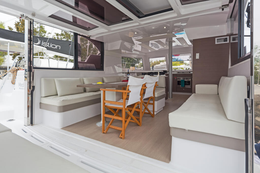 Catamaran 
