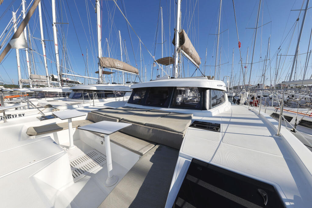Catamaran 