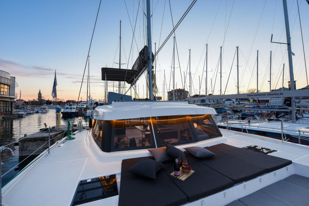 Catamaran 