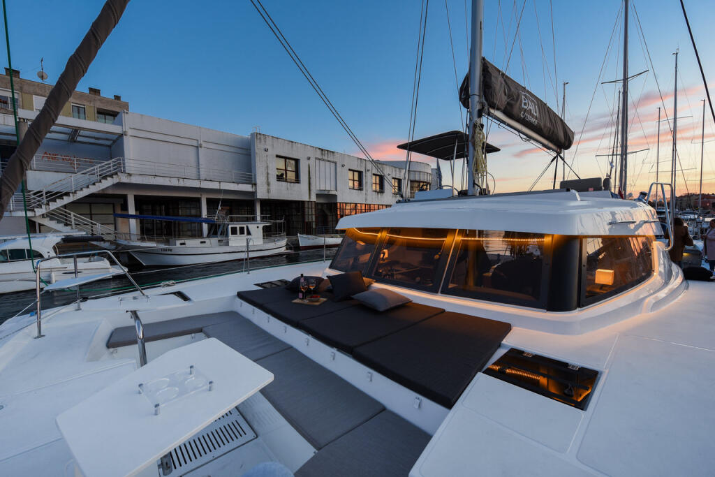 Catamaran 